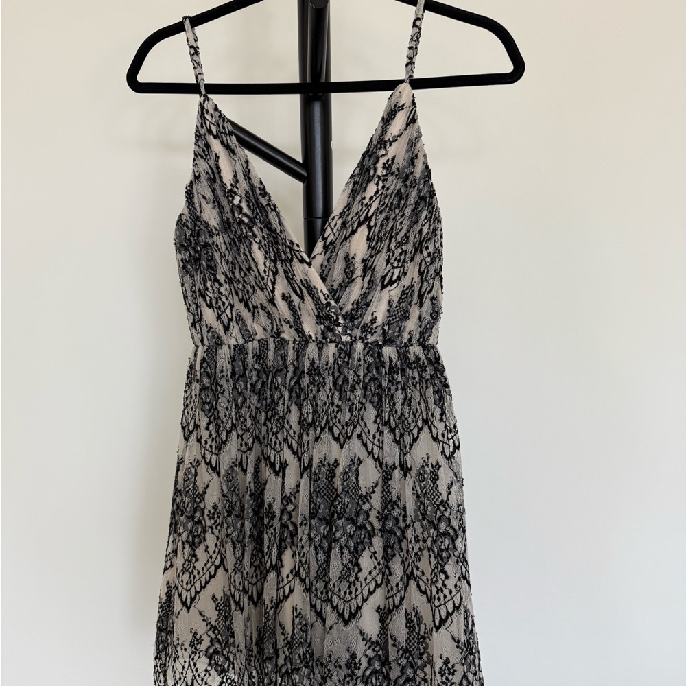 Alice + Olivia Cream Garment